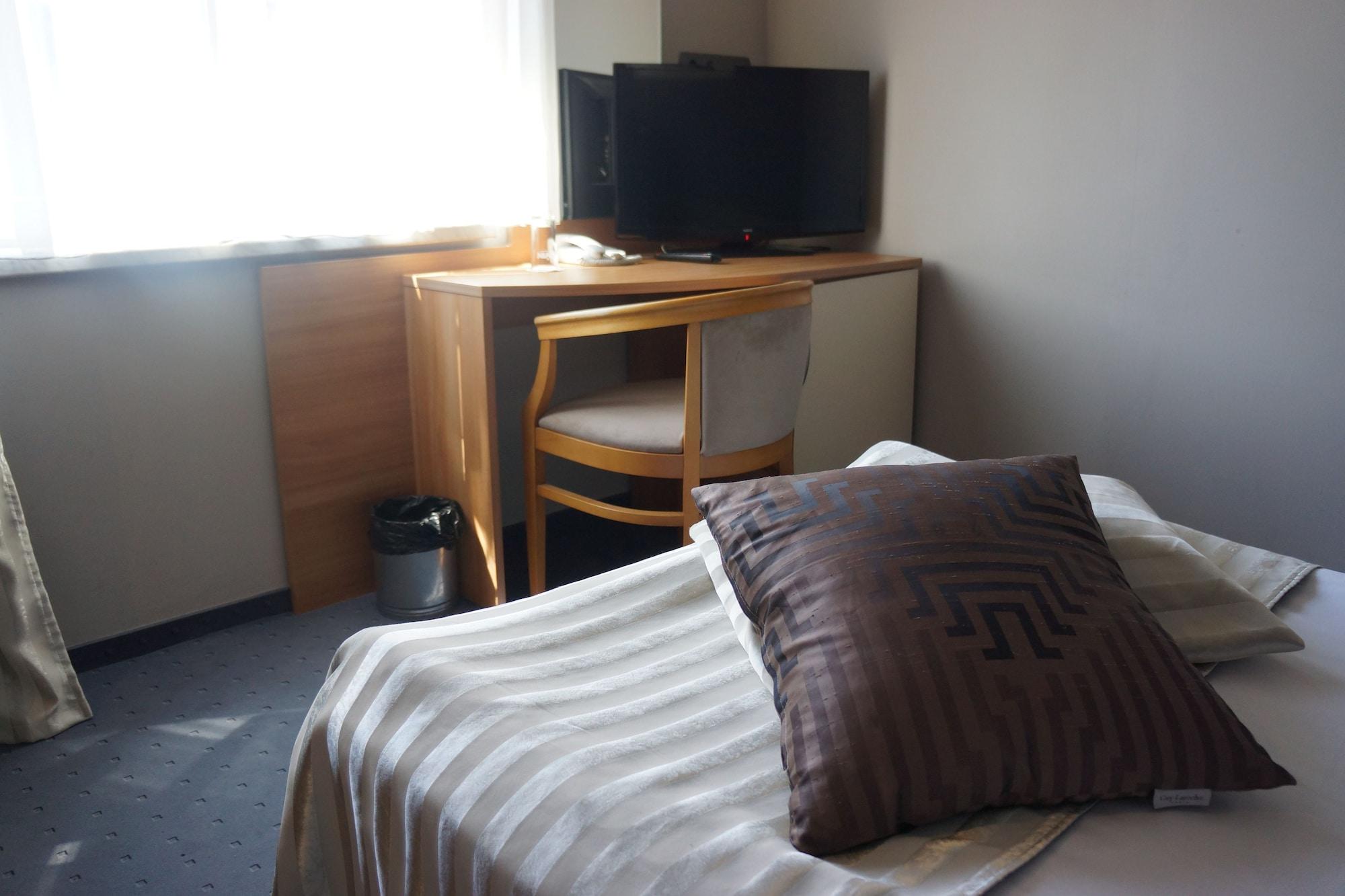 Triada Hotel Sofia Bagian luar foto