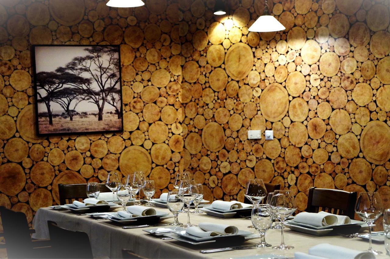 Triada Hotel Sofia Bagian luar foto